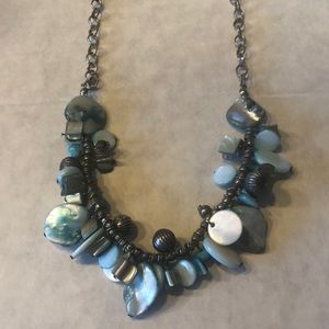 NWOT Puka Shell Mother Of Pearl Beaded Necklace